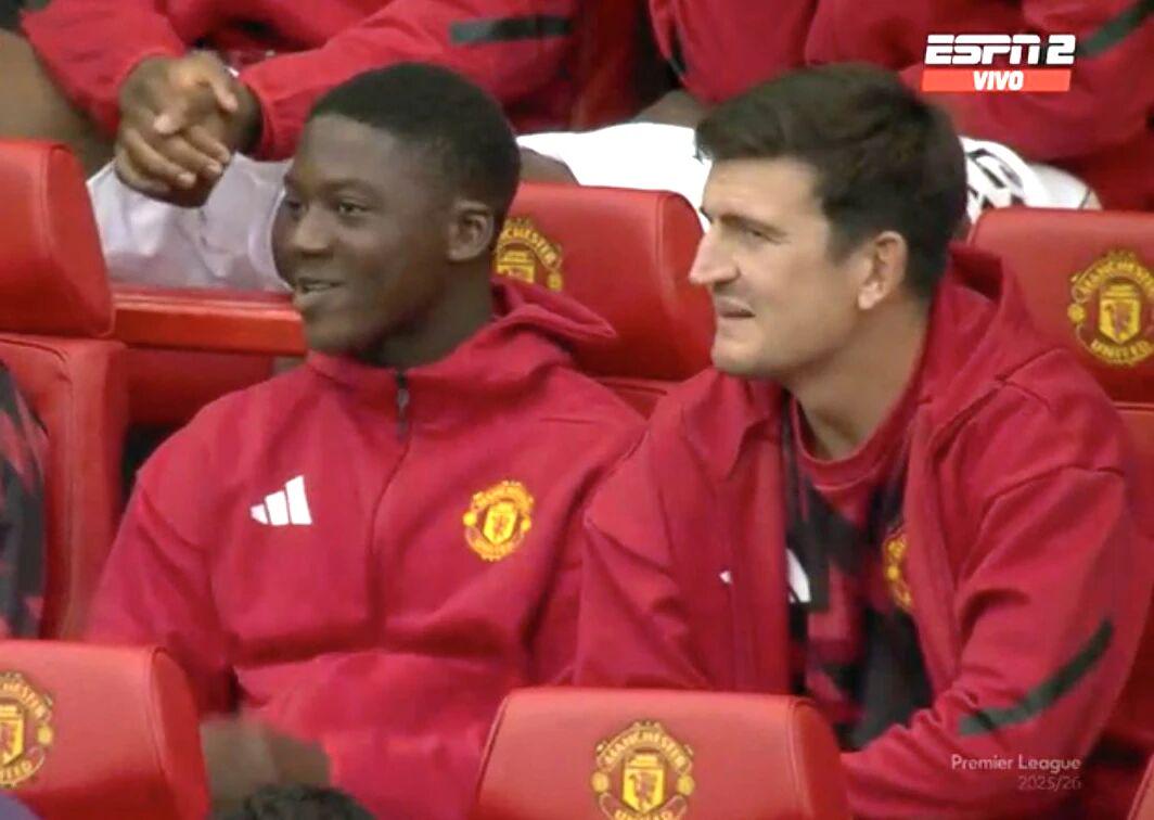 尽管他们目, 不过