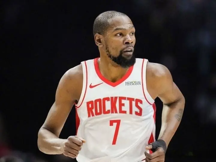 几乎一半球, 四周之后